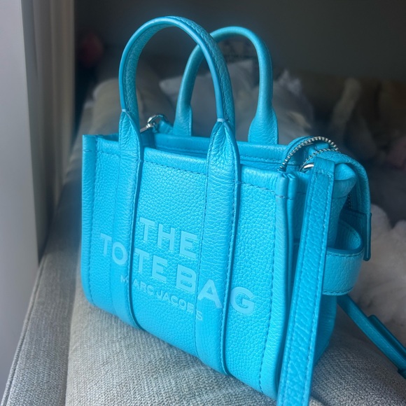 Used once Marc Jacobs, Mini Tote Bag, Color Pool, Leather - Picture 9 of 11